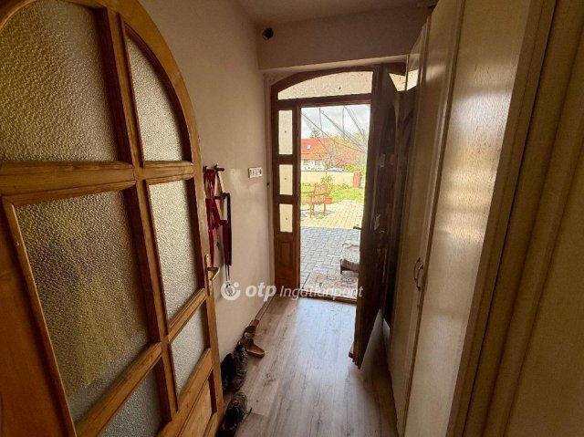 Eladó családi ház, Kecskeméten 75.5 M Ft, 3+1 szobás