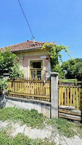 Eladó családi ház, Kazincbarcikán, Táncsics Mihály utcában