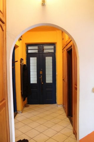 Eladó téglalakás, Pécsett 69.8 M Ft, 3 szobás