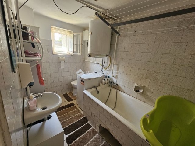 Eladó családi ház, Simontornyán 20.8 M Ft, 3 szobás