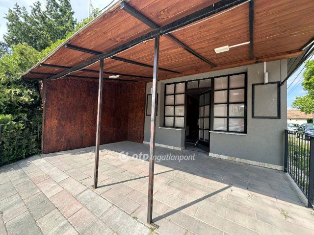 Kiadó üzlethelyiség, Taksonyon 300 E Ft / hó, 1 szobás