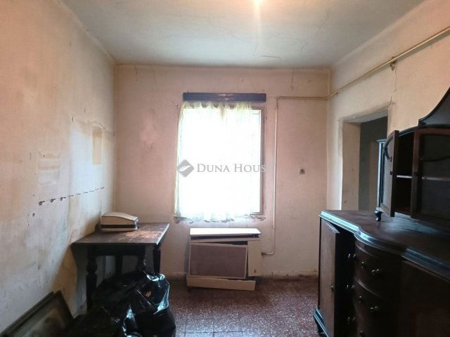 Eladó családi ház, Mezőberényben 7.5 M Ft, 2 szobás