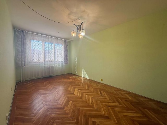 Eladó panellakás, Budapesten, III. kerületben 64.9 M Ft, 2 szobás