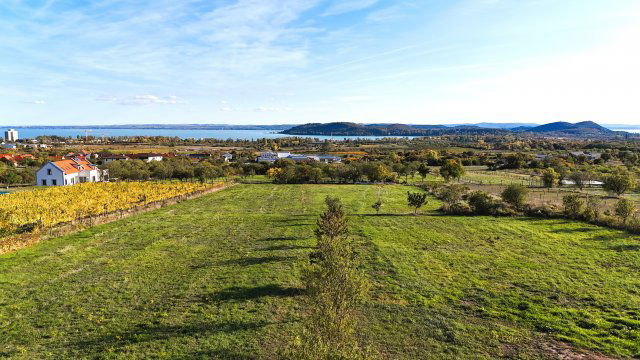 Eladó telek, Balatonfüreden 117 M Ft / költözzbe.hu