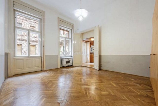 Kiadó téglalakás, albérlet, Budapesten, V. kerületben