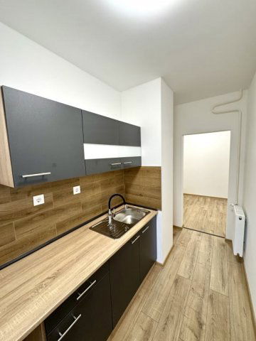 Eladó téglalakás, Budapesten, XI. kerületben, Etele úton