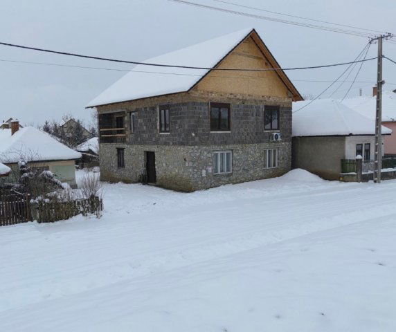 Eladó családi ház, Múcsonyban 37.5 M Ft, 4+1 szobás