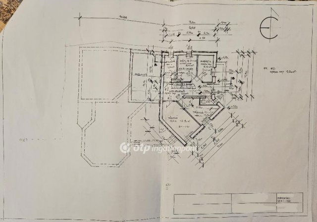 Eladó családi ház, Bakonyszentlászlón 117 M Ft, 4 szobás
