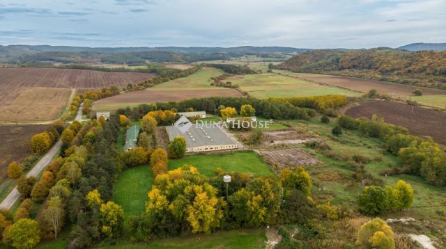 Eladó ipari ingatlan, Pétervásárán 500 M Ft