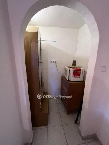 Eladó nyaraló, Gyódon 22 M Ft, 1 szobás / költözzbe.hu