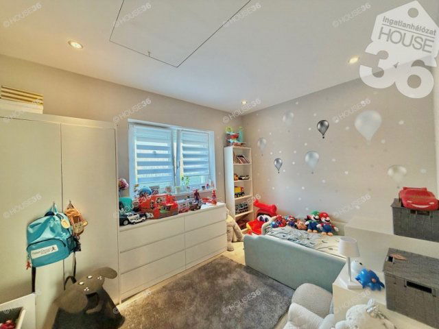 Eladó sorház, Kecskeméten 75.9 M Ft, 3 szobás