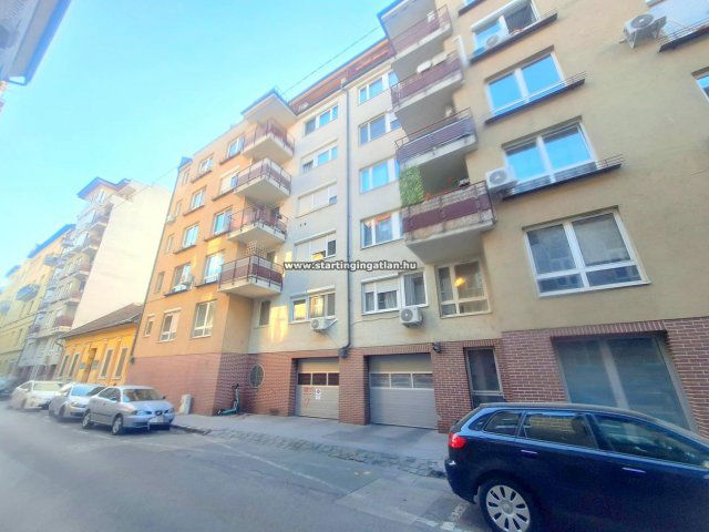 Eladó garázs, Budapesten, VIII. kerületben 8.5 M Ft