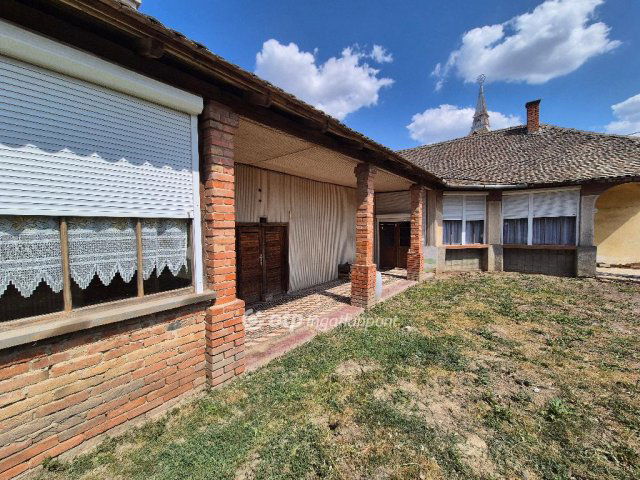 Eladó családi ház, Csépán 7.9 M Ft, 5 szobás