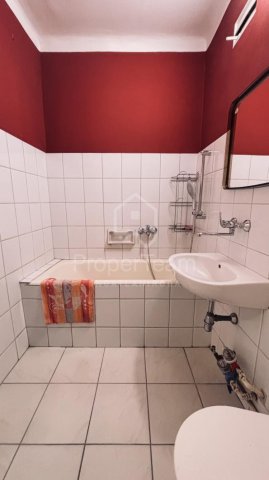 Kiadó téglalakás, albérlet, Tatabányán 130 E Ft / hó