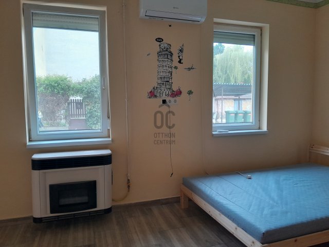 Eladó téglalakás, Budapesten, XV. kerületben 39.5 M Ft, 1 szobás