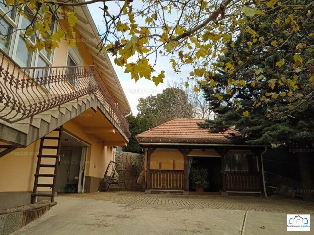 Eladó családi ház, Érden 149 M Ft, 5 szobás