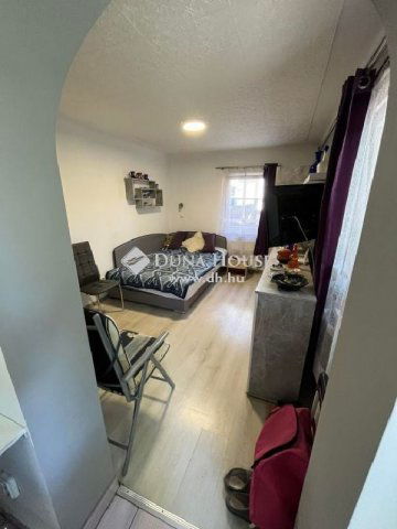 Eladó családi ház, Budapesten, XV. kerületben 120 M Ft, 5 szobás