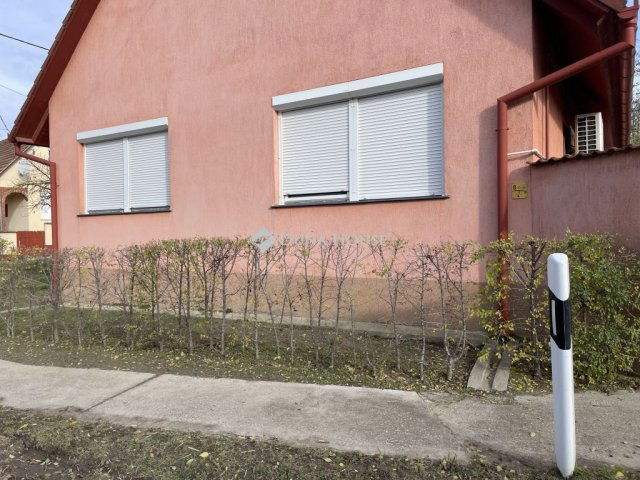 Eladó családi ház, Dávodon, Dózsa György utcában 25.9 M Ft