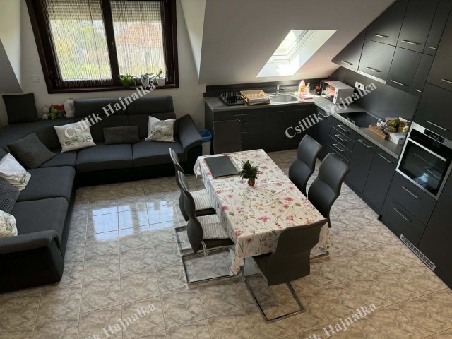 Eladó téglalakás, Szolnokon, Gárdonyi Géza utcában 69 M Ft