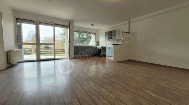 Eladó téglalakás, Pomázon, Álmos utcában 123.5 M Ft, 4 szobás