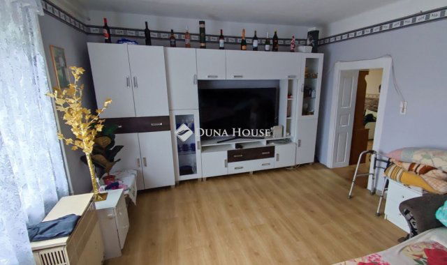 Eladó családi ház, Kállón, Erzsébet Királyné utcában 28 M Ft