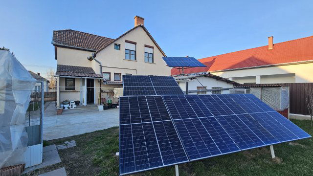 Eladó családi ház, Kiskörén 38.99 M Ft, 8 szobás