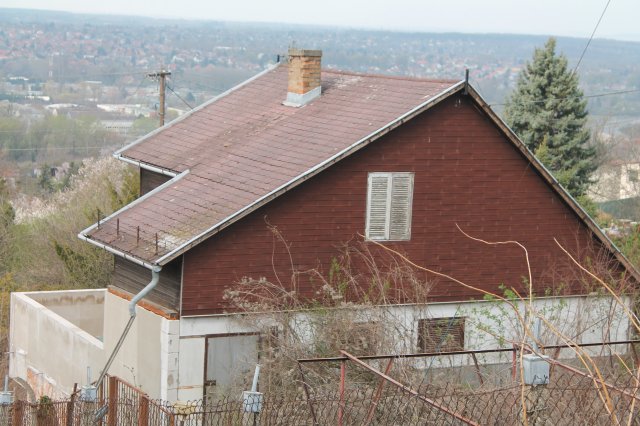 Eladó családi ház, Tatabányán 34.9 M Ft, 4 szobás