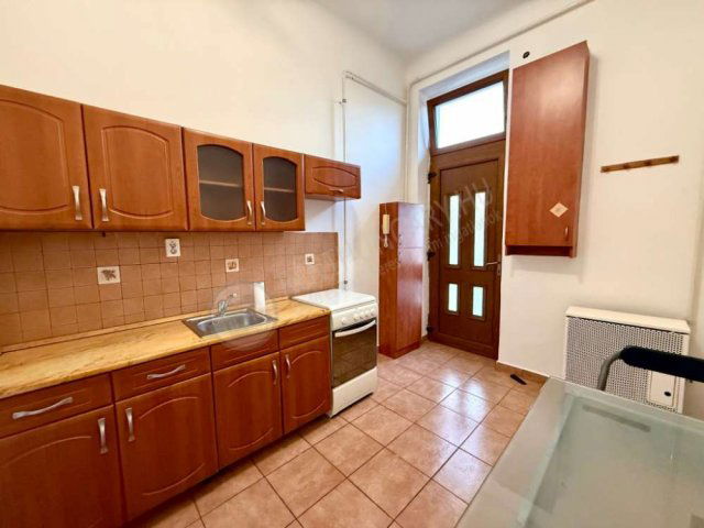 Eladó téglalakás, XIV. kerületben, Erzsébet királyné útján