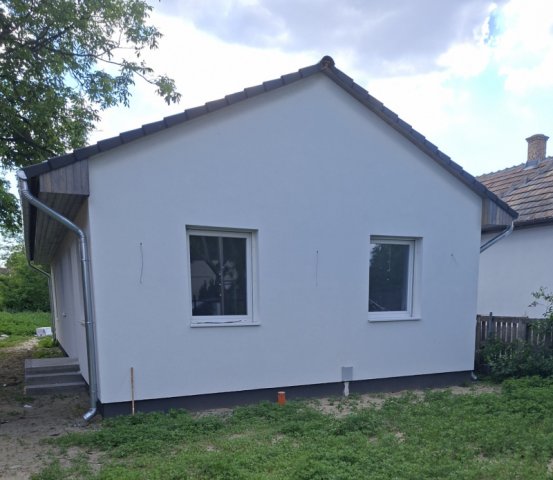 Eladó családi ház, Alsónémediben 91.9 M Ft, 3 szobás