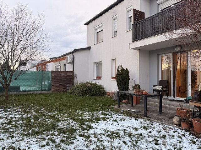 Eladó téglalakás, Győrött 78.5 M Ft, 3 szobás