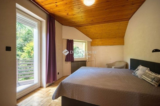 Eladó családi ház, Budapesten, XVIII. kerületben 215.84 M Ft