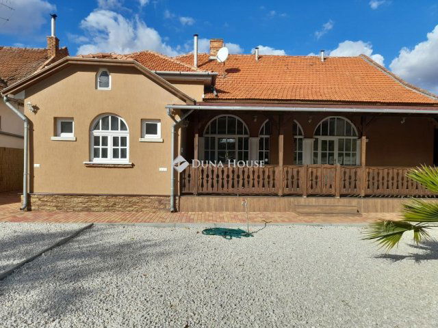 Eladó családi ház, Békéscsabán, Bajza utcában 79.9 M Ft