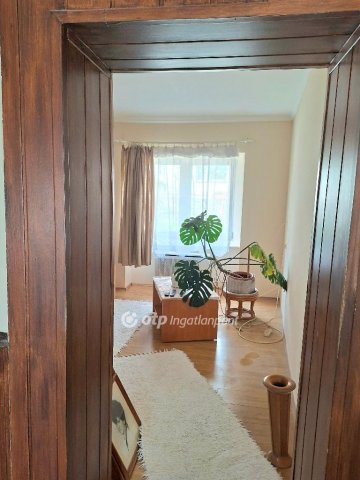 Eladó családi ház, Kunszentmiklóson 55.4 M Ft, 2+1 szobás