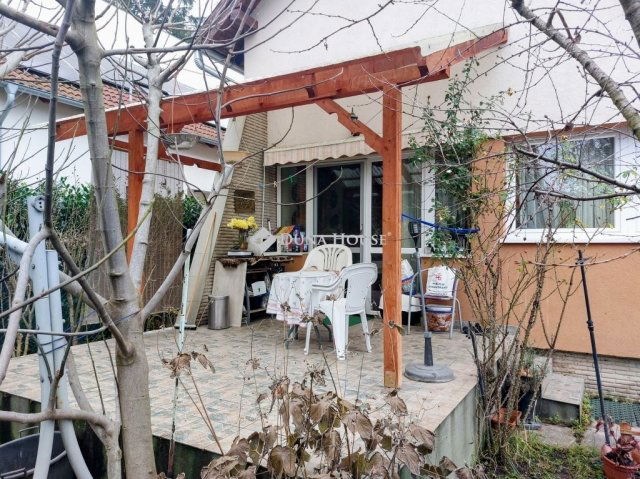 Eladó családi ház, Gödön 95 M Ft, 3 szobás