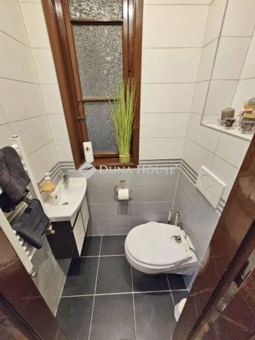 Eladó téglalakás, Budapesten, IX. kerületben 198.9 M Ft