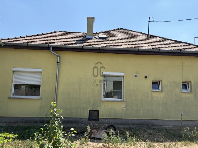 Eladó családi ház, Budapesten, X. kerületben 89.4 M Ft, 3 szobás