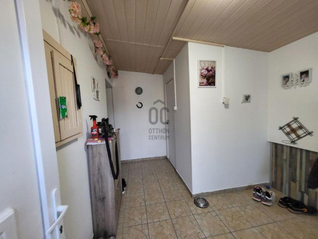 Eladó családi ház, Monoron 39.9 M Ft, 3 szobás