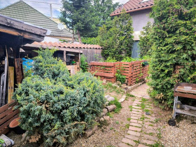 Eladó családi ház, Gyöngyösön 39.9 M Ft, 4 szobás