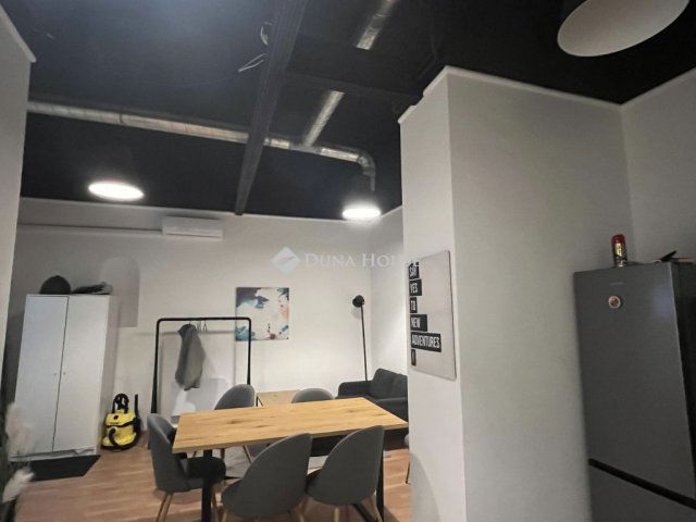 Eladó téglalakás, Budapesten, VIII. kerületben 102.5 M Ft