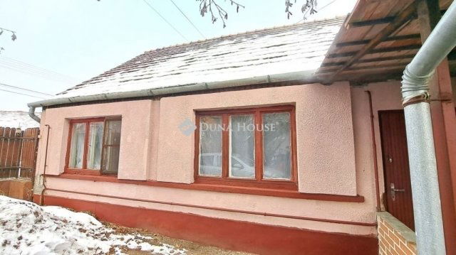 Eladó ikerház, Gyömrőn 39.9 M Ft, 2 szobás