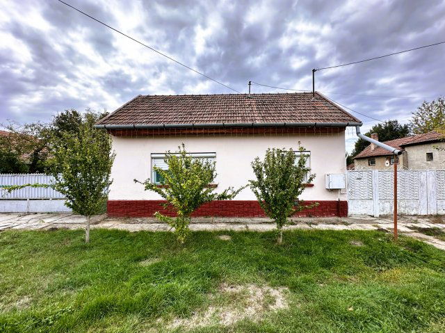 Eladó családi ház, Mezőkovácsházán 12.5 M Ft, 2 szobás