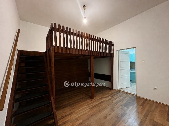 Eladó téglalakás, Budapesten, IV. kerületben 37 M Ft, 1 szobás