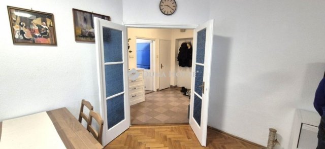 Eladó téglalakás, Budapesten, II. kerületben 142 M Ft, 3 szobás