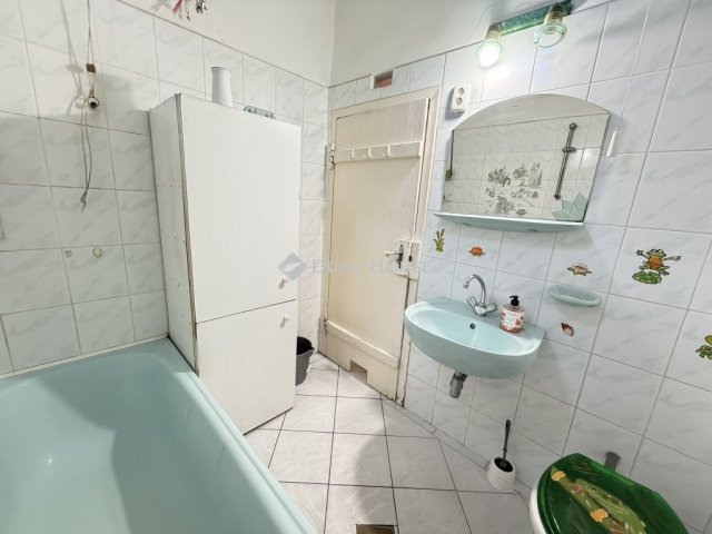 Eladó családi ház, Budapesten, XX. kerületben 54.9 M Ft