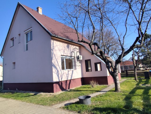 Eladó családi ház, Budapesten, XVII. kerületben 170 M Ft