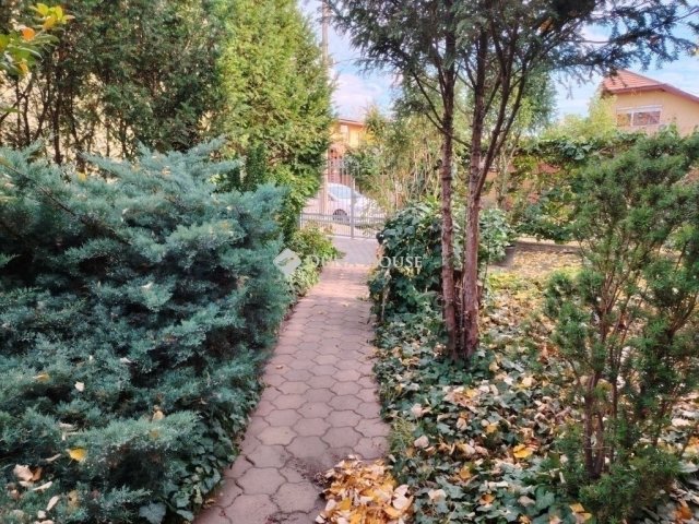 Eladó családi ház, Budapesten, XX. kerületben 120 M Ft, 4 szobás