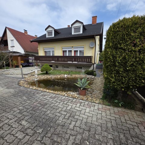 Eladó családi ház, Zalaegerszegen 139.9 M Ft, 3+3 szobás