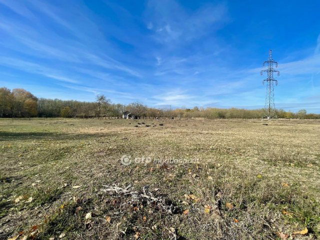 Eladó telek, Hosszúpályin 5.99 M Ft / költözzbe.hu