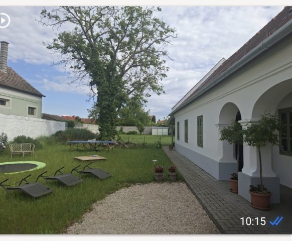 Eladó családi ház, Hegykőn 179 M Ft, 5+1 szobás