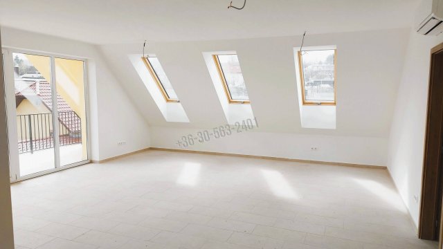 Eladó téglalakás, Pilisvörösváron, Attila utcában 135 M Ft